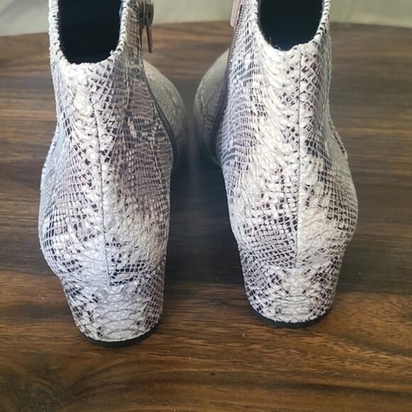 Corso Como Women’s Snakeskin Leather Ankle Boots Reptilecore Luxe Pointed Toe 9M - Picture 6 of 8